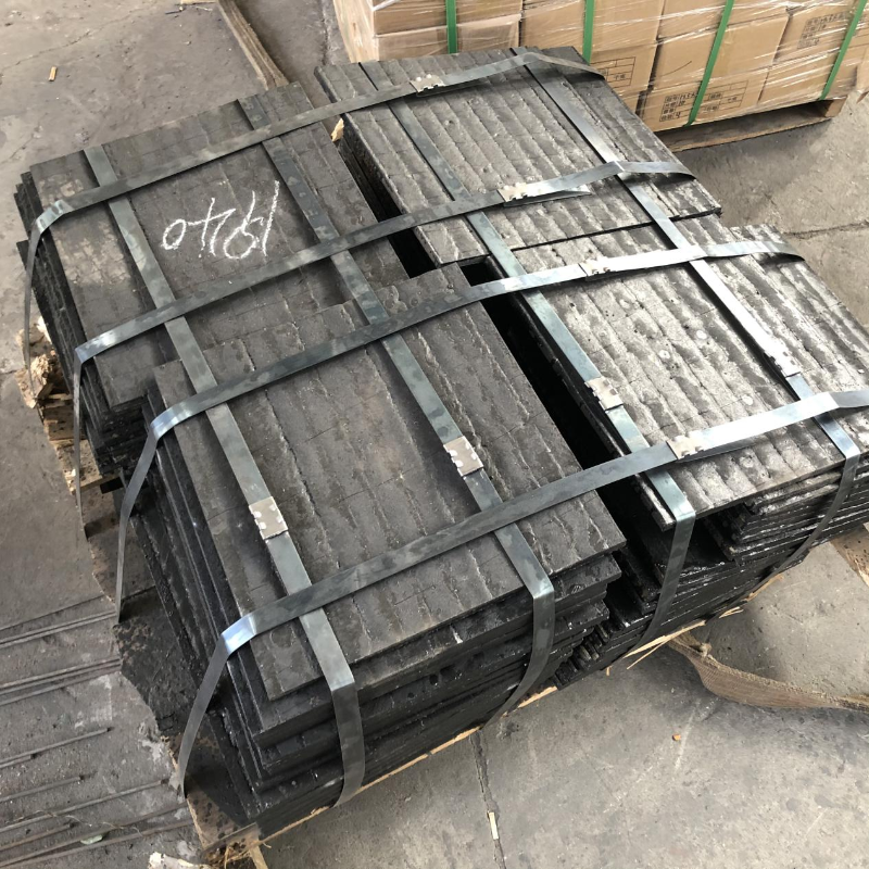 堆焊合金耐磨衬板
