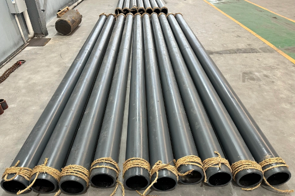 耐磨陶瓷贴片管道与烧结陶瓷耐磨管道如何怎么选