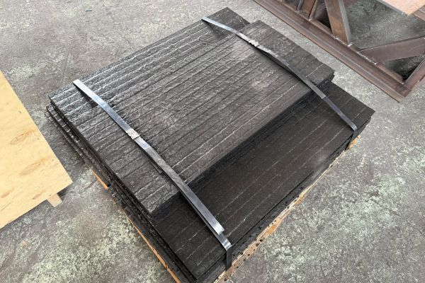 碳化铬堆焊耐磨衬板