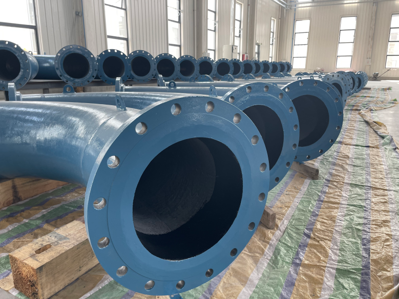 高铬合金堆焊耐磨管道生产厂家